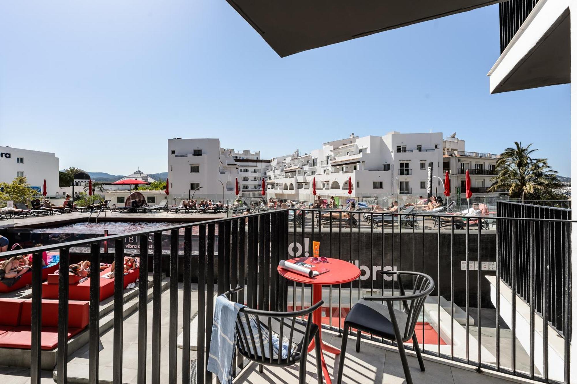 Hotel Vibra District - Adults Only San Antonio  Kültér fotó