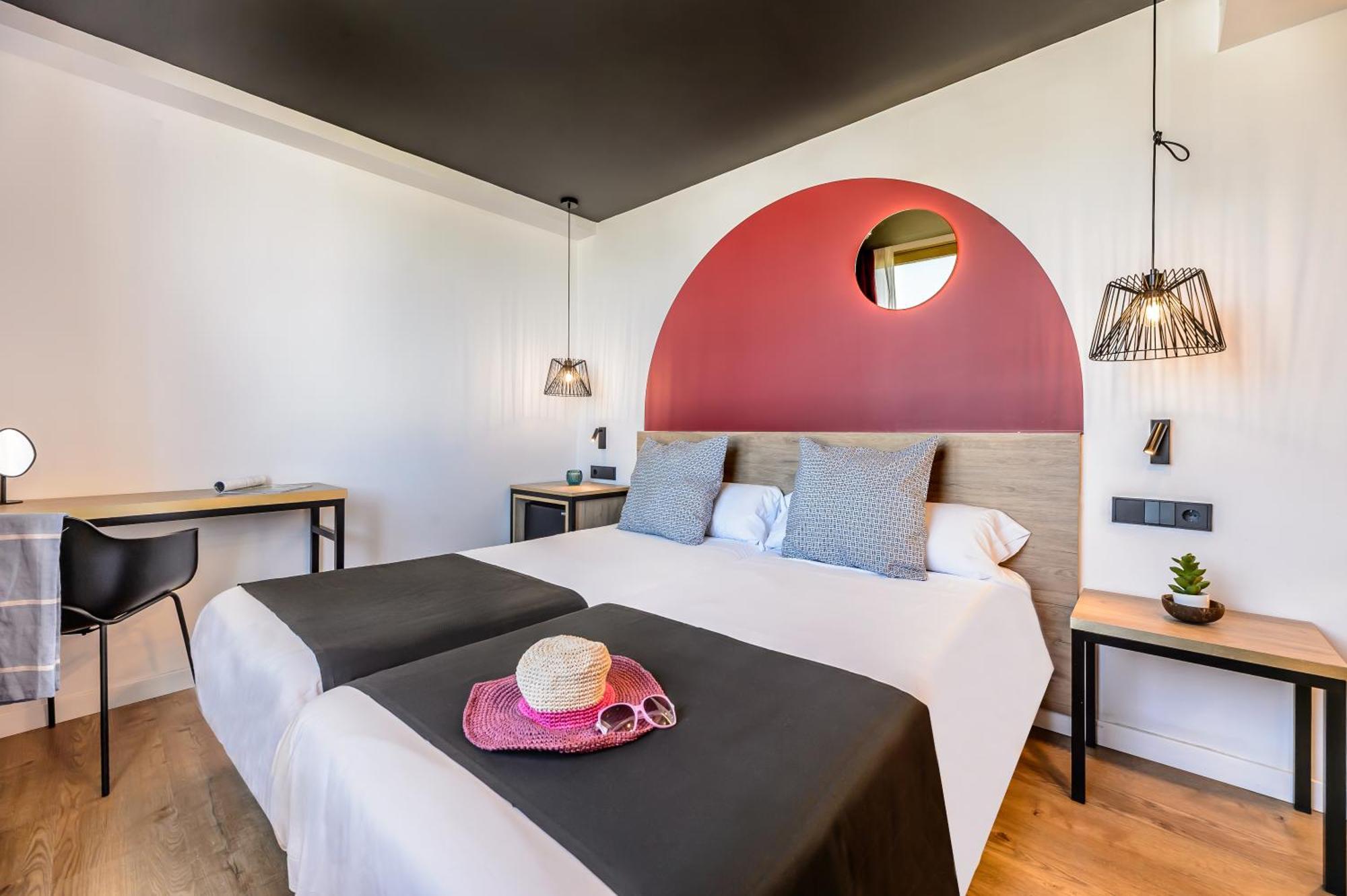Hotel Vibra District - Adults Only San Antonio  Kültér fotó